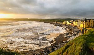 Lahinch, Clare – An Essential Travel Guide for 2025