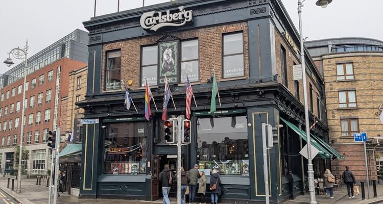 Dublin_The Bleeding Horse The exterior of The Bleeding Horse Pub on Camden Street in Dublin